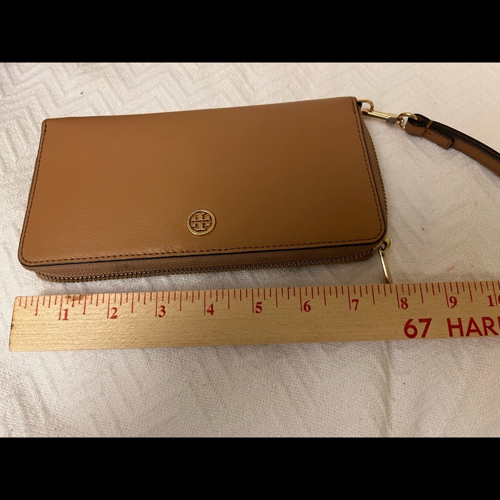 Tory Burch Wristlet